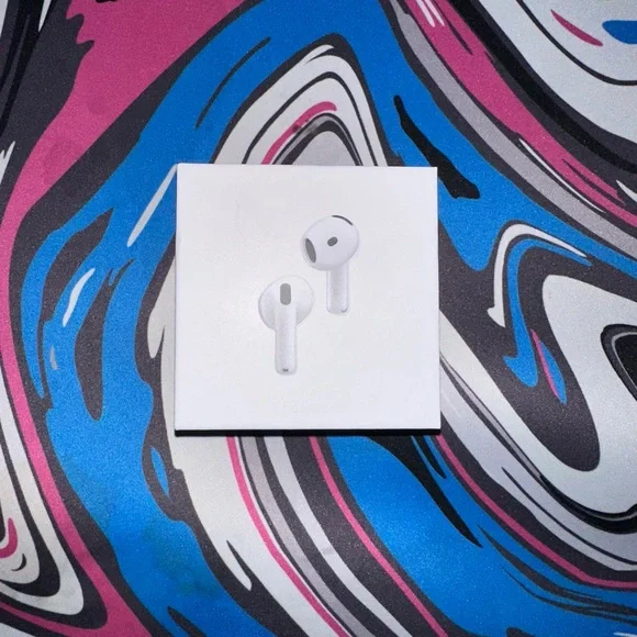 White Wireless Earbuds Case